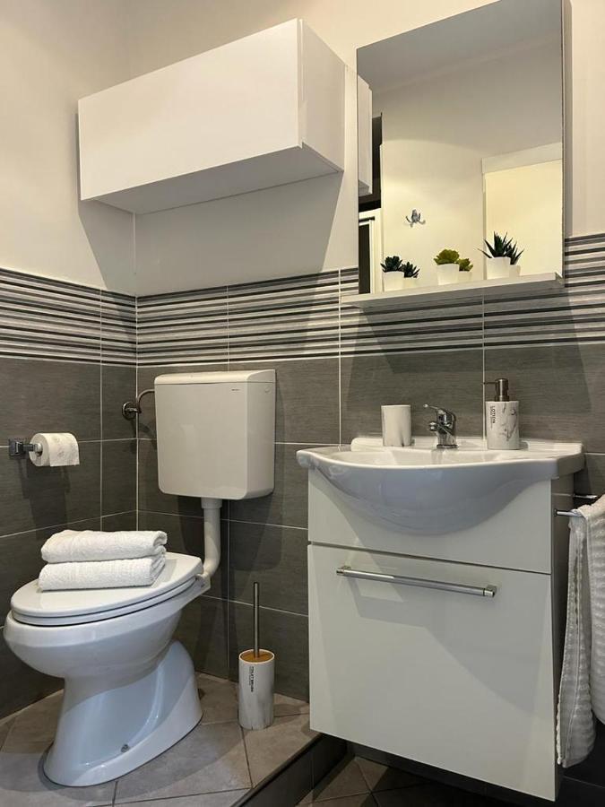 Casa Bezzecca La Spezia Lägenhet Exteriör bild